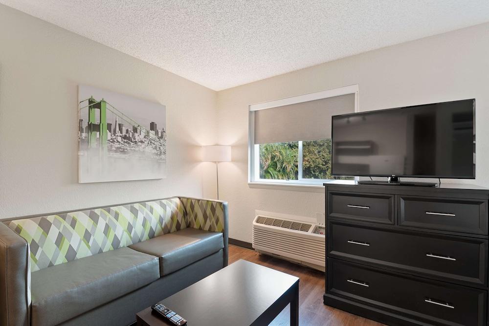 Extended Stay America Premier Suites - Miami - Airport - Майами-Спрингс Экстерьер фото