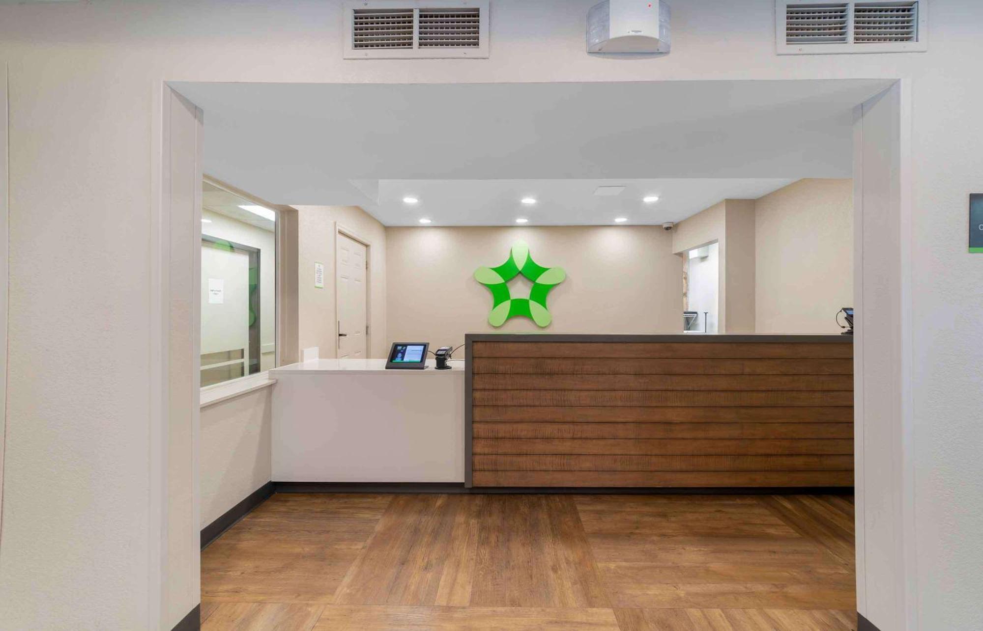 Extended Stay America Premier Suites - Miami - Airport - Майами-Спрингс Экстерьер фото